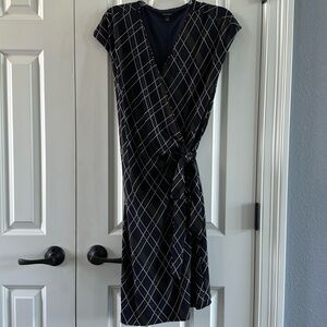 Ann Taylor Cap Sleeve Dress